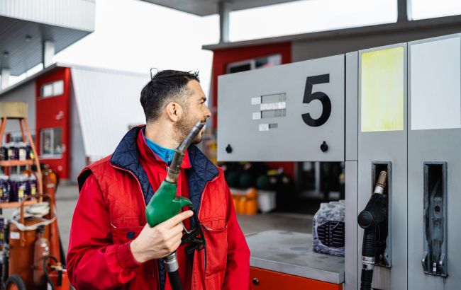 Бензин и дизель подорожали: обзор цен на АЗС 30 марта и где выгоднее