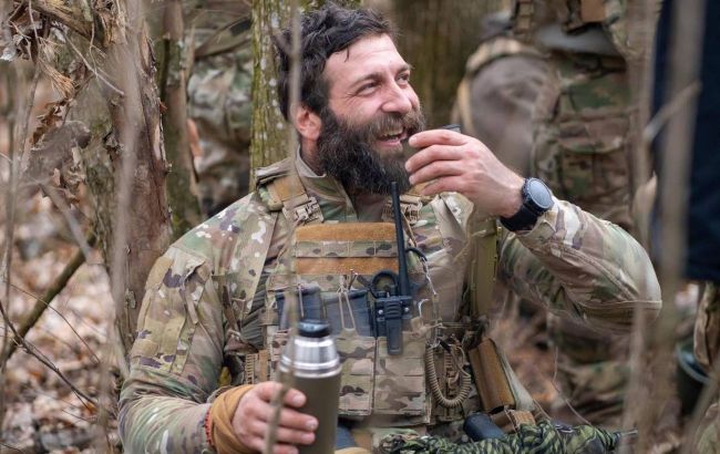 Ведущий-военнослужащий Даниэль Салем показал свои фронтовые будни (видео)