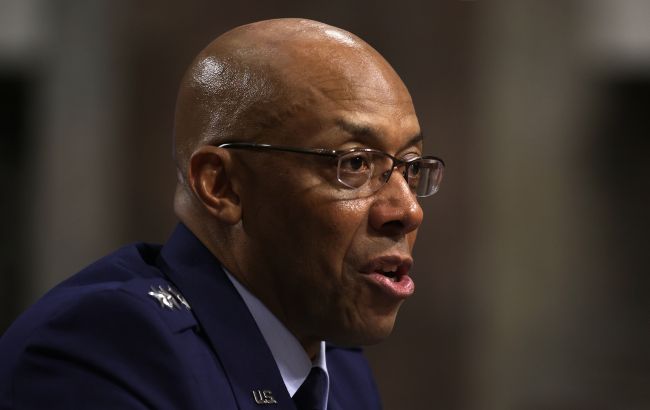 Новий пакет допомоги "якомога скоріше" доправлять до України, - генерал США