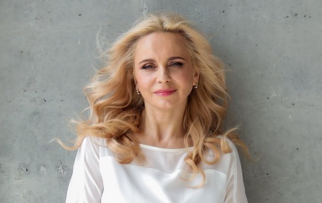 Неймовірне перевтілення: Лілія Ребрик вразила новою зачіскою