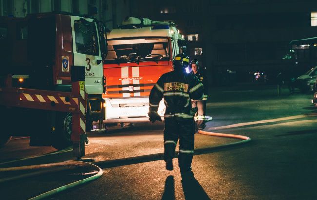 Один з найбільших НПЗ і склад боєприпасів. ЗСУ вдарили по стратегічних об'єктах РФ