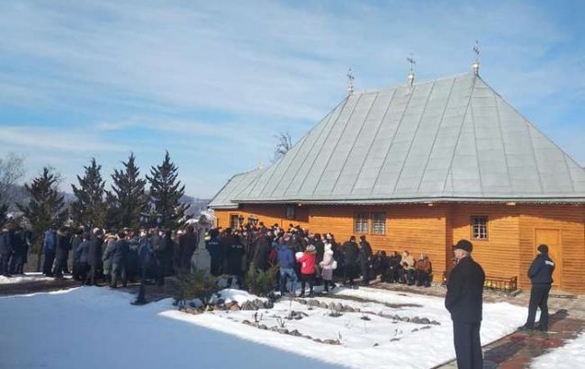 У Чернівецькій області ще три громади перейшли в ПЦУ