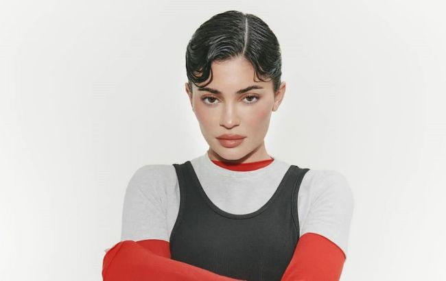 Кайли Дженнер показала, как поддерживает идеальную фигуру (фото)