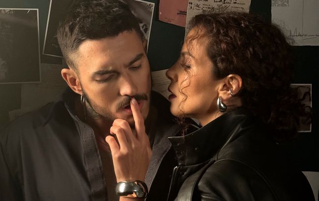 Розрив стосунків і очищення від минулого. Настя Каменських і Ostrovskyi пояснюють символізм кліпу "Гріхи"