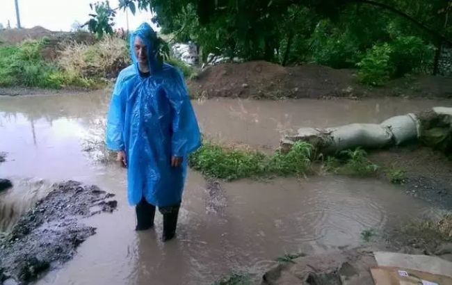 Возле Мариуполя ливень затопил блиндажи и блокпосты