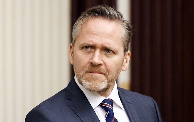 Глава МИД Дании отменил визит в Киев из-за погоды
