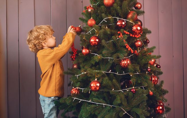 Смертельная опасность. Как новогодняя елка может навредить вашему ребенку
