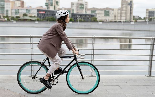 Как не нарваться на штраф: где разрешено ездить на велосипеде и что требует закон