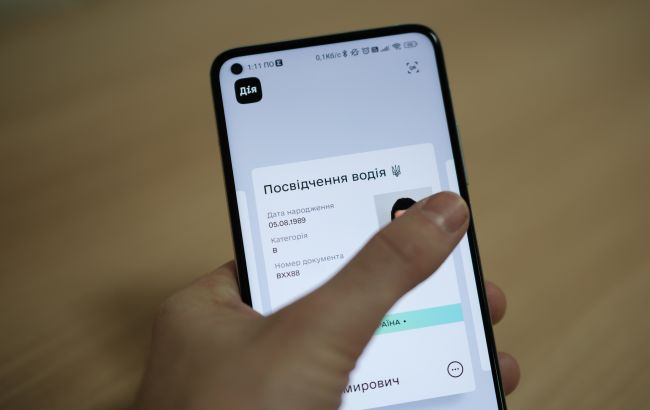 Про пластик можна забути: як в Україні оформити повністю електронні водійські права