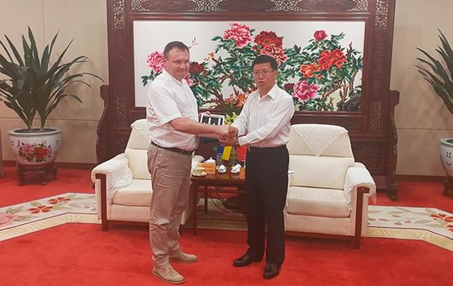 Україна має намір співпрацювати з Китаєм у програмі дослідження Місяця і Марса