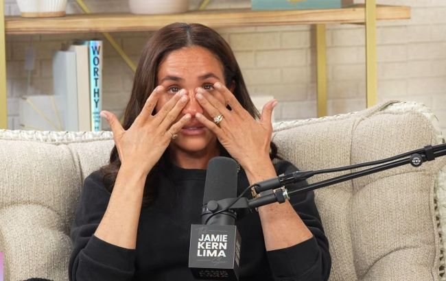 Не стримуючи сліз: Меган Маркл розповіла, навіщо пише своїм дітям листи на майбутнє