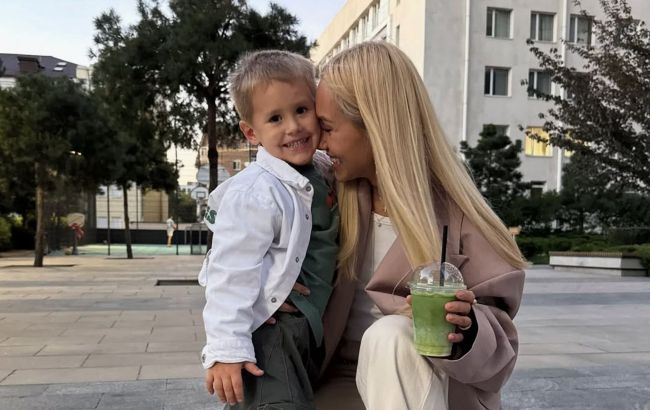Даша Квіткова вразила парним луком з сином: ідеально на осінь (фото)