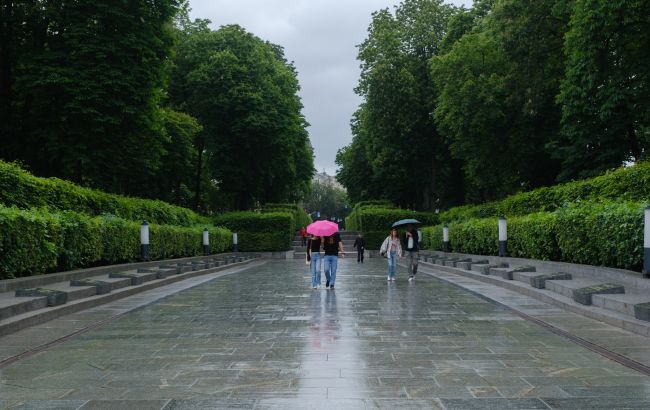 На Україну йде різке похолодання з дощами: названо дату