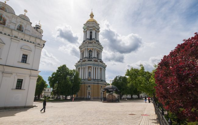 "Слабка позиція". Міністр пояснив звільнення керівника Києво-Печерської лаври Остапенка