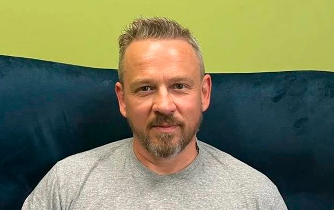 "Хеві Метал". Фронтмен ТНМК презентує нову книгу: про що вона