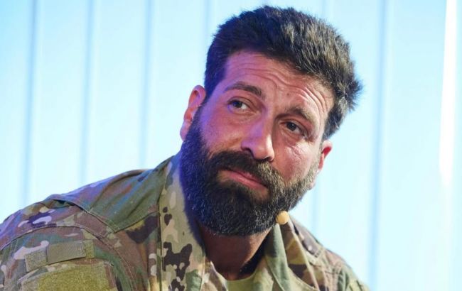 Ведущий-военнослужащий Даниэль Салем умилил редкими фото 10-летней дочери в ее день рождения