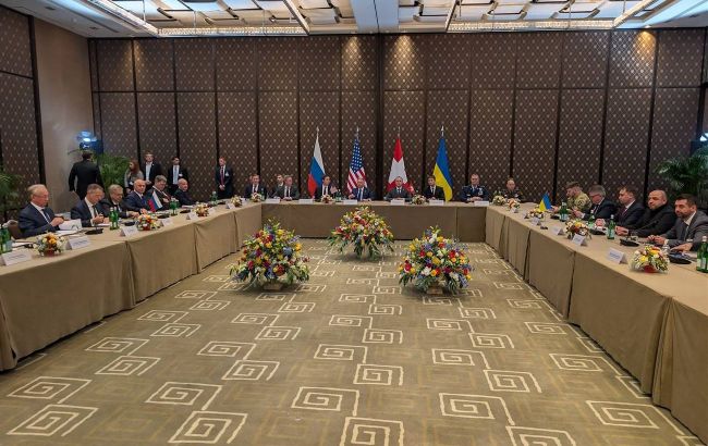 США верят в возможность переговоров Украины и РФ, несмотря на войну в Иране, - Bloomberg