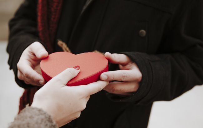 Особенная встреча осчастливит три знака Зодиака уже в феврале: кому повезет