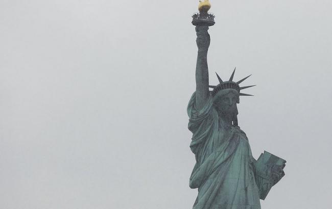 В США возле статуи Свободы эвакуировали более 3 тыс. человек