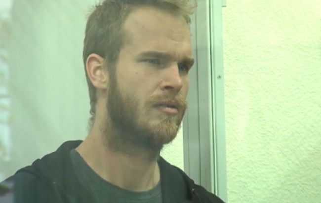 Американец, воевавший на Донбассе, попросил статус беженца в суде в Виннице