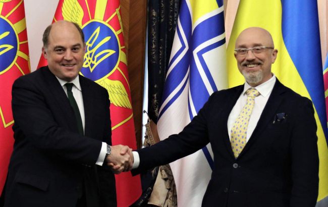 Ситуация обостряется из-за провокаций РФ. Британия остается на стороне Украины