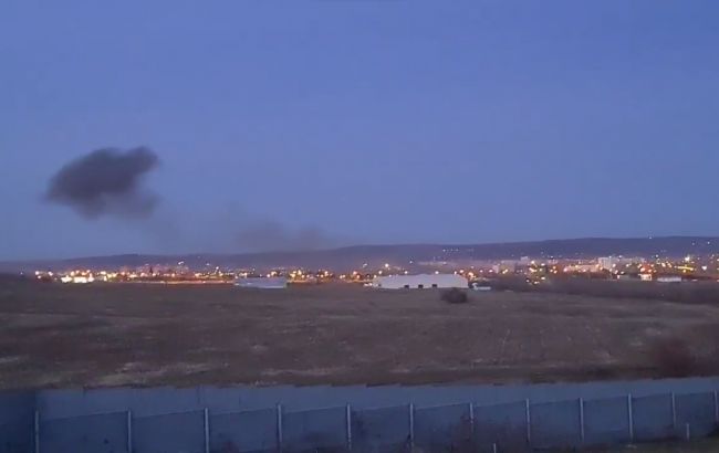 Слідом за Єйськом. В російському Іркутську літак впав на будинок