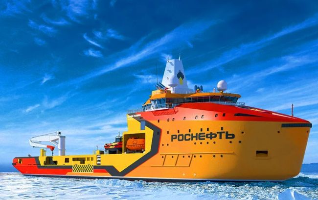 У російському Примор'ї горіло унікальне судно, є загиблий та постраждалі