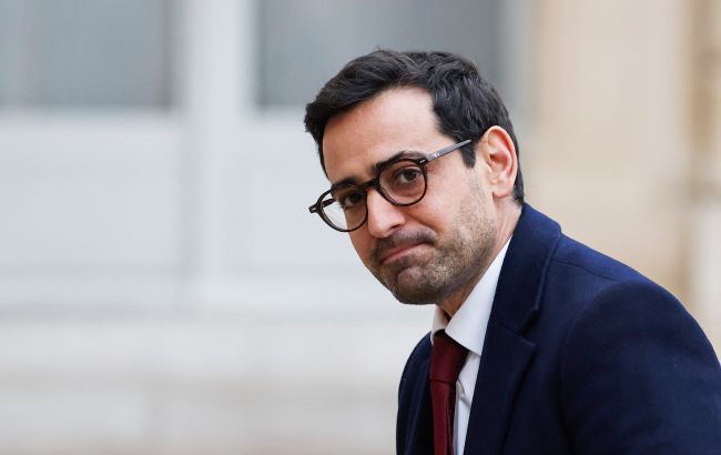 Ми не зацікавлені в дискусіях з Росією, бо та бреше про результати розмов, &ndash; глава МЗС Франції