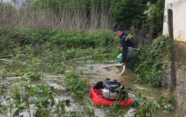 На западе Украины в результате непогоды погибли 2 человека, - ГСЧС