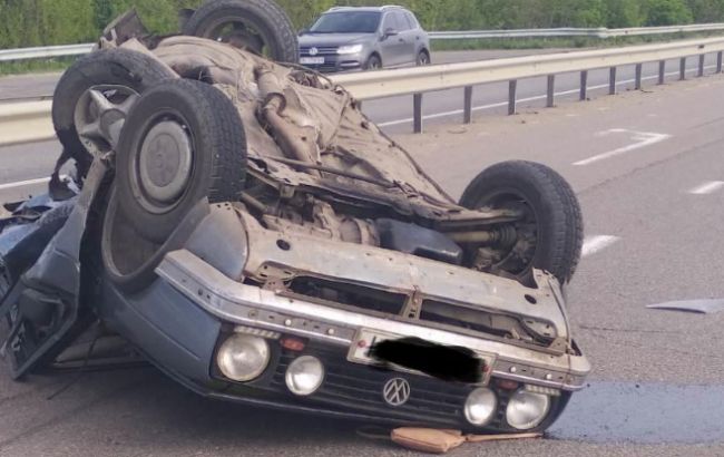 На трассе Киев-Одесса столкнулись автомобили, есть жертвы