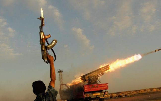 Правительство Ливии пригрозило приостановить работу иностранных фирм в стране