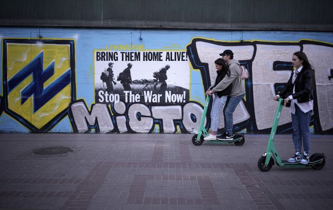 Від штрафів до в'язниці: де не можна їздити на електросамокаті і за що карають