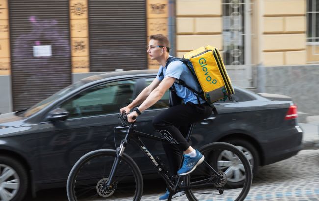 Встигнути до осені: де заробити підлітку і що важливо знати батькам
