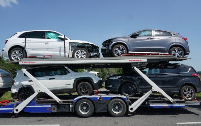 Українці зможуть розмитнити авто через "Дію": як це працюватиме