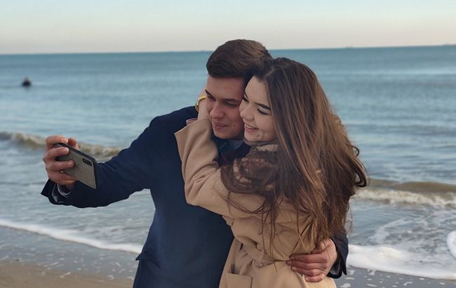 Освобожденный из плена моряк сегодня женится на Софийской площади в прямом эфире