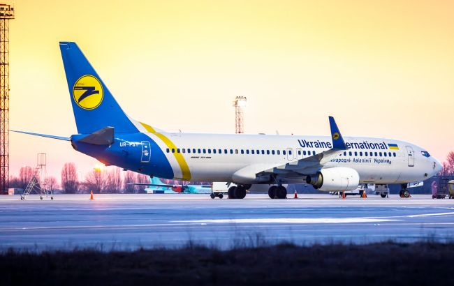 Колишній літак МАУ перевозить пасажирів у європейській країні: деталі