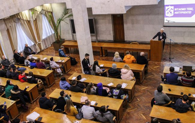 Старт із січня, ціна &ndash; до 3 000 гривень на місяць: все про "нульовий курс" у вишах