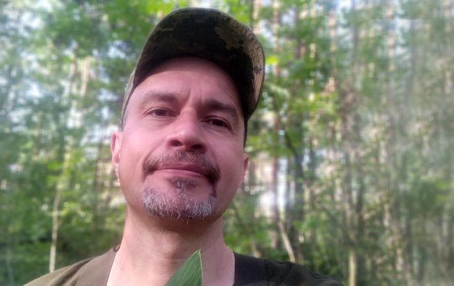 Відомий коментатор, який зараз в ЗСУ, залишився без квартири через вибух у Києві: що відомо