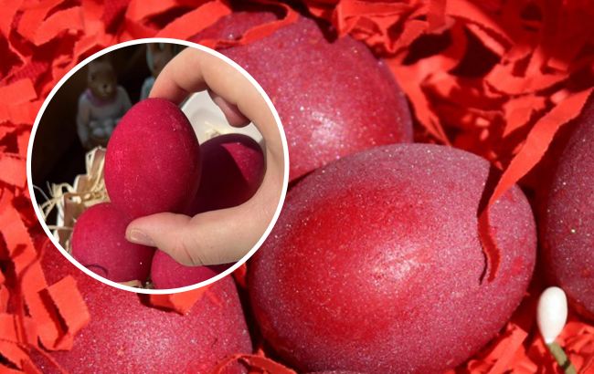 Блестящие крашанки в вине: блогер показала оригинальный способ окрашивания яиц (видео)