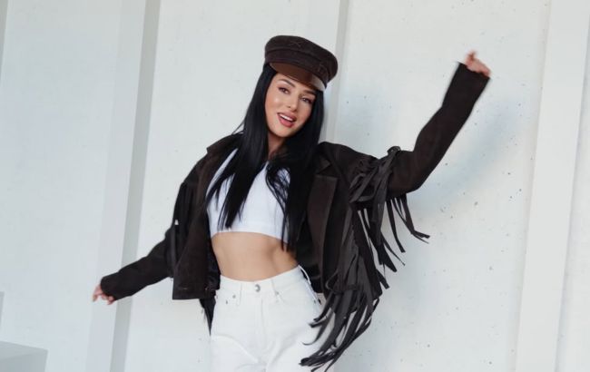 Ці джинси роблять фігуру ідеальною: Злата Огнєвіч показала тренд весни 2026