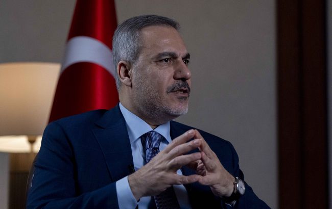 Глава МЗС Туреччини прийме делегацію Путіна сьогодні ввечері