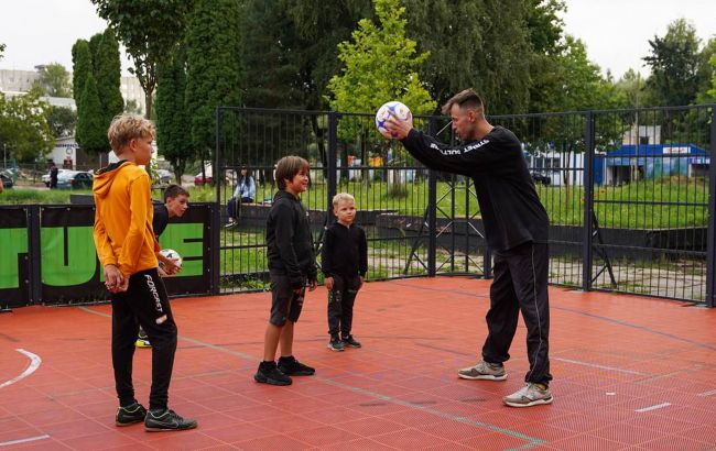 Безкоштовні заняття зі стрітфутболу, брейкінгу та стрітденсу для дітей  у Львові: де і як тренуватися