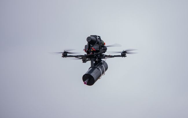 "Мінус" чотири окупанти і не тільки: прикордонники показали ефектну роботу дронів