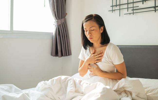 Врач назвал признаки того, что изжога может превратиться в рак