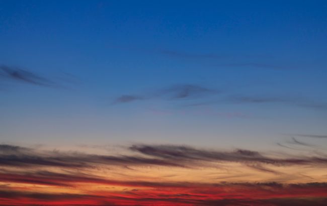 "Треба готуватися". Астроном розповів, чим унікальні сріблясті хмари й чи можна їх "зловити"