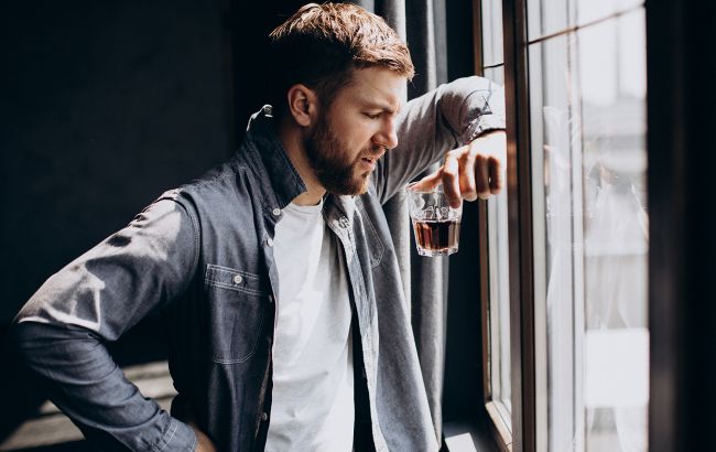 Врачи назвали худшие привычки, которые разрушают иммунитет человека