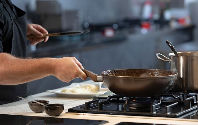 Чем заменить масло во время жарки блюд: полезные лайфхаки