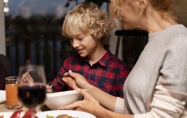 Краще не ставити на стіл: який "новорічний&rdquo; салат найшкідливіший