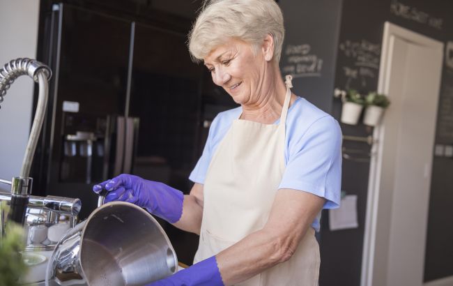 Ці поради допоможуть швидко навести порядок на кухні перед святом: робимо чисто і красиво