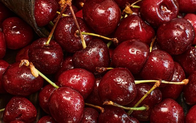 Які будуть ціни на черешню в цьому сезоні: відповідь експерта
